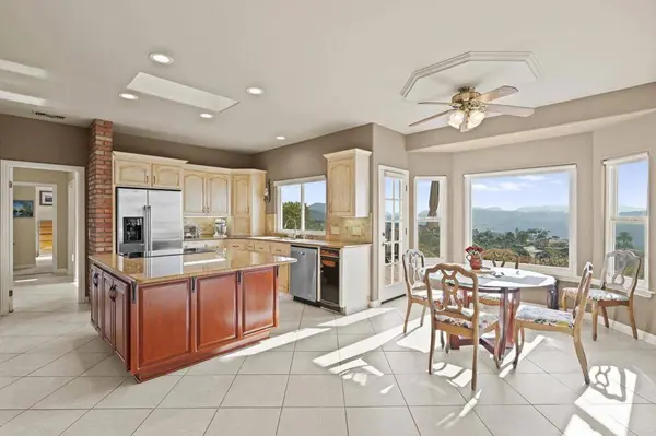 2975 Dos Lomas, Fallbrook, CA 92028