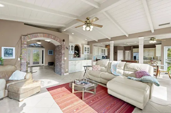 2975 Dos Lomas, Fallbrook, CA 92028