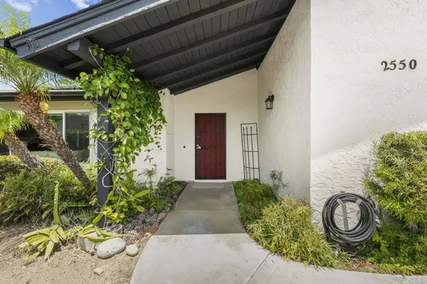 2550 Unicornio ST, Carlsbad, CA 92009
