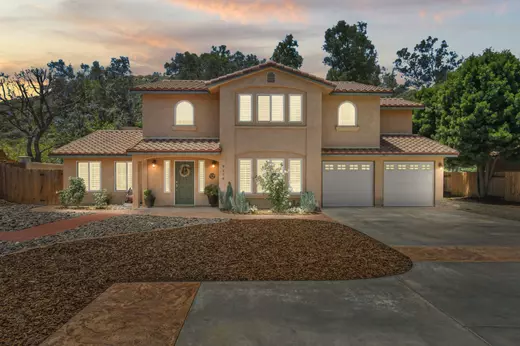 9176 Los Coches Rd - SOLD