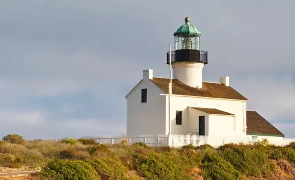 Pt-Loma-Lighthouse-banner-1600x600