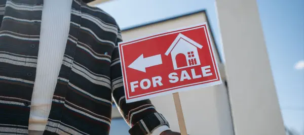 Selling and Buying a Home at the Same Time in San Diego: Options, Risks and Timing,Trevor Landress