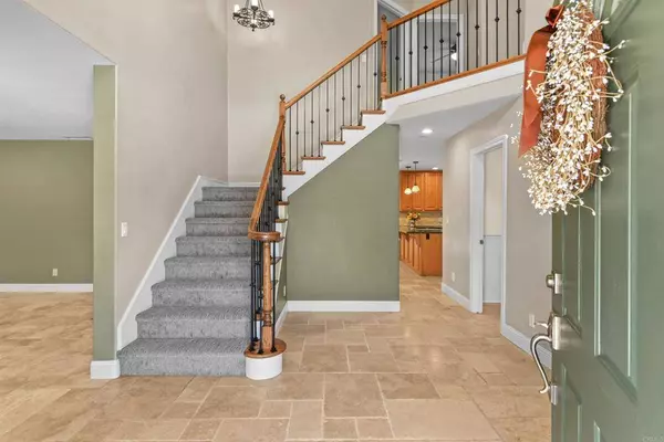 9176 Los Coches RD, Lakeside, CA 92040