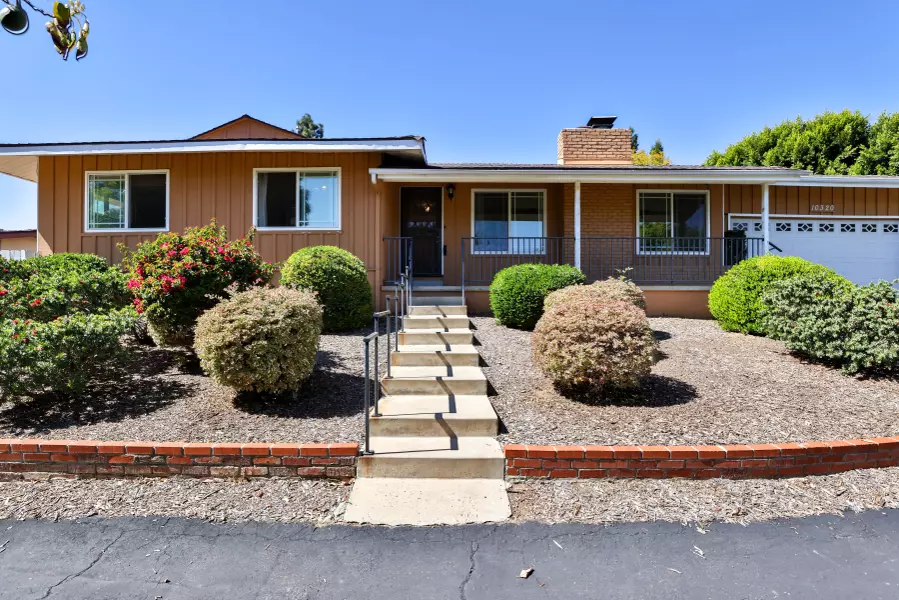 10320 Rancho Rd, La Mesa, CA 91941-7063
