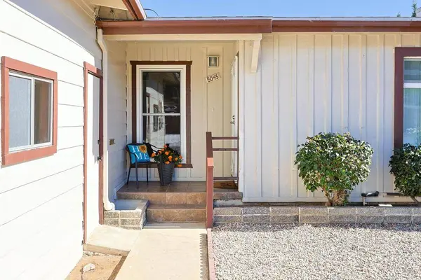 6045 Broadmoor DR, La Mesa, CA 91942