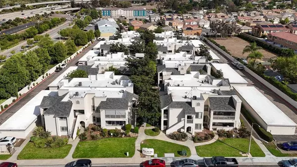 8612 Arminda CIR #51, Santee, CA 92071