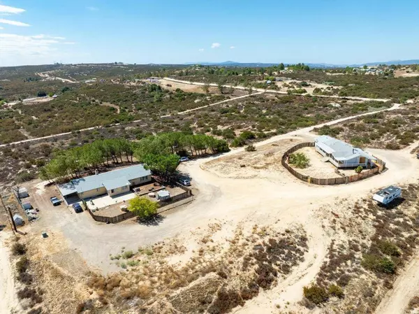 2415 17 Angel DR, Boulevard, CA 91905