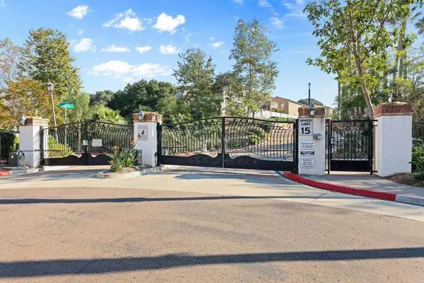 3345 Paseo De Fuentes, National City, CA 91950