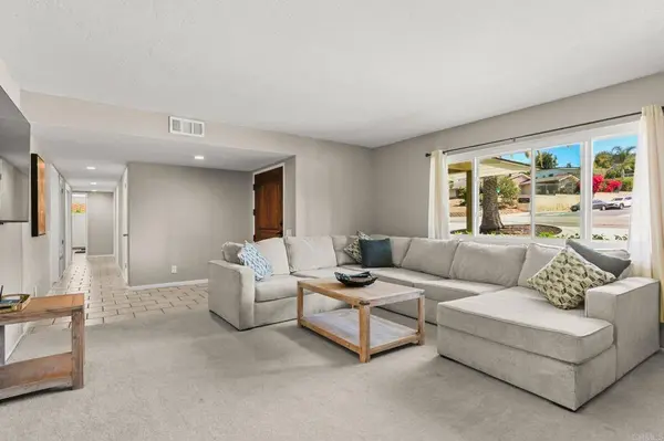 2007 S Juniper ST, Escondido, CA 92025