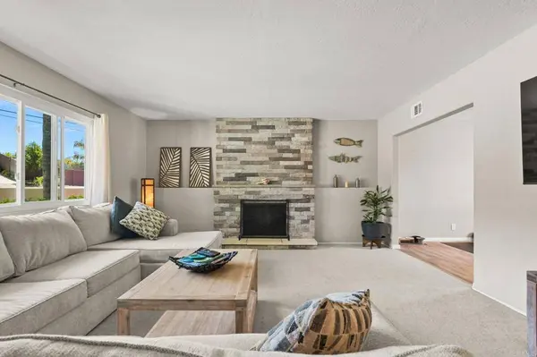 2007 S Juniper ST, Escondido, CA 92025