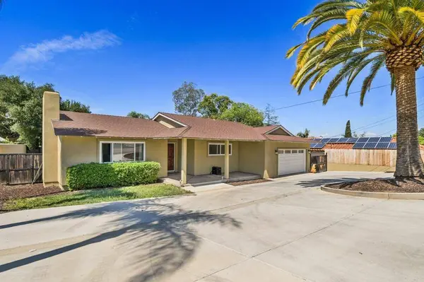 2007 S Juniper ST, Escondido, CA 92025