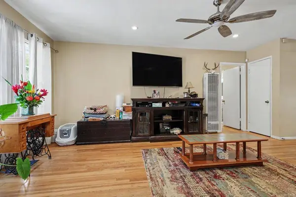 4852 Elsa RD, San Diego, CA 92120