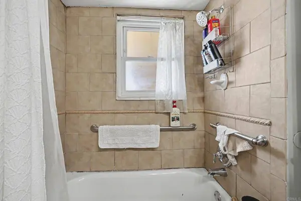 4852 Elsa RD, San Diego, CA 92120