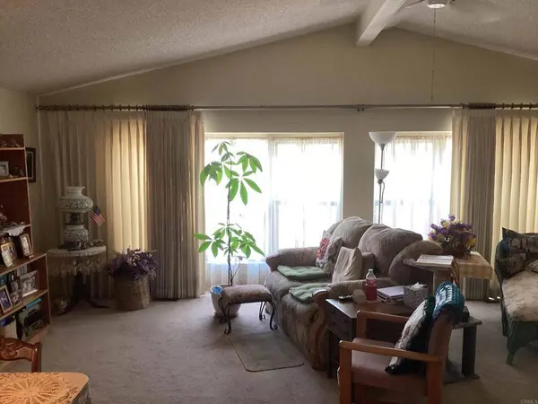 24600 Mountain Ave #4, Hemet, CA 92544
