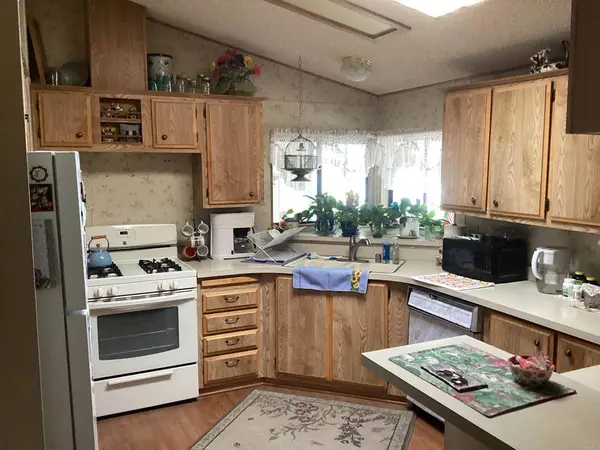 24600 Mountain Ave #4, Hemet, CA 92544