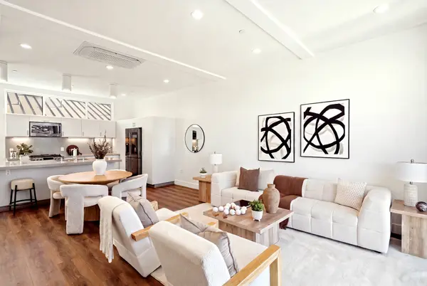 4079 1st Ave #4, San Diego, CA 92103-2044