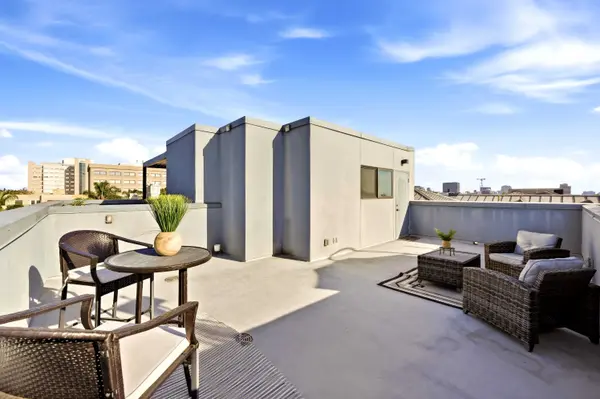 4079 1st Ave #4, San Diego, CA 92103-2044