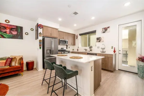 5208 Surfwalk WAY #152, San Diego, CA 92154