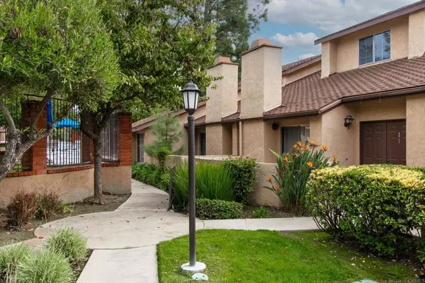 2211 Calle Jalapa #109, West Covina, CA 91792