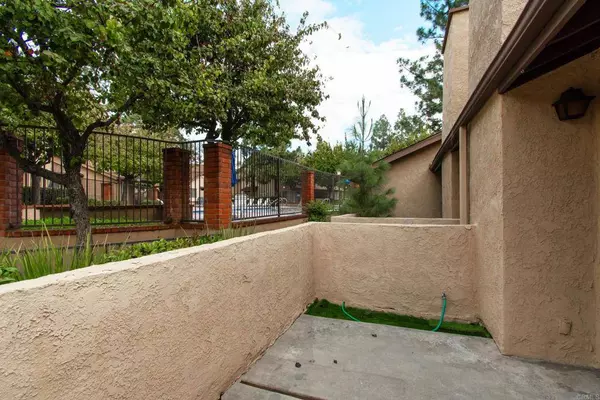 2211 Calle Jalapa #109, West Covina, CA 91792