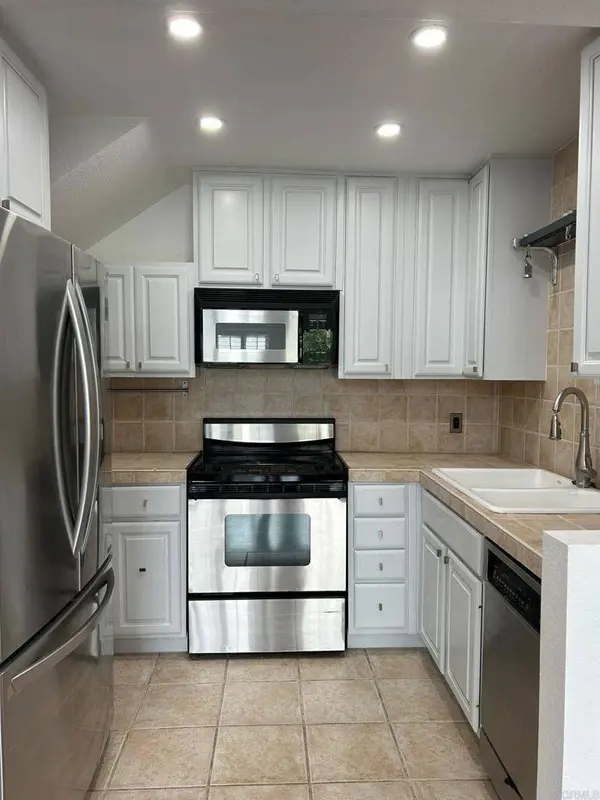 4040 Porte La Paz #75, San Diego, CA 92122