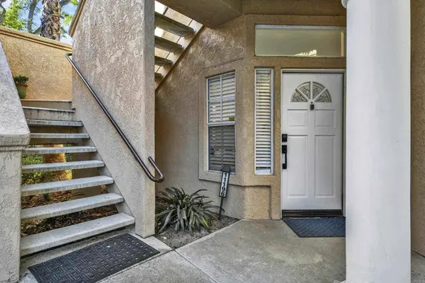 11196 Portobelo Dr, San Diego, CA 92124