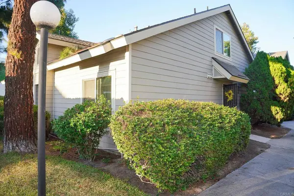 7352 Tooma ST #227, San Diego, CA 92139