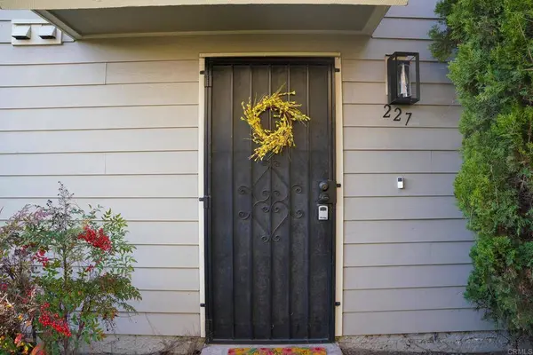 7352 Tooma ST #227, San Diego, CA 92139