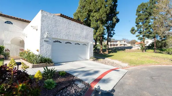 9869 Aldergrove LN, Spring Valley, CA 91977