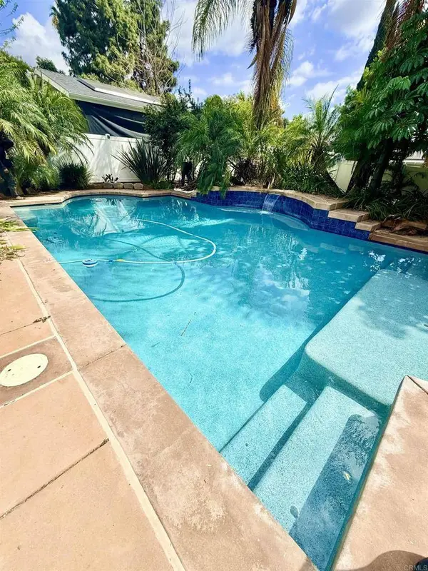 9201 Brookside CIR, Spring Valley, CA 91977