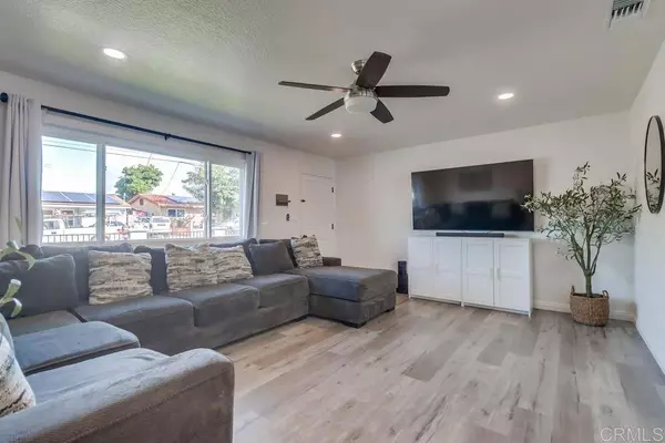 3412 Newberry St., National City, CA 91950