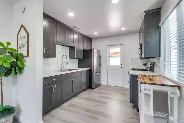 3412 Newberry St., National City, CA 91950