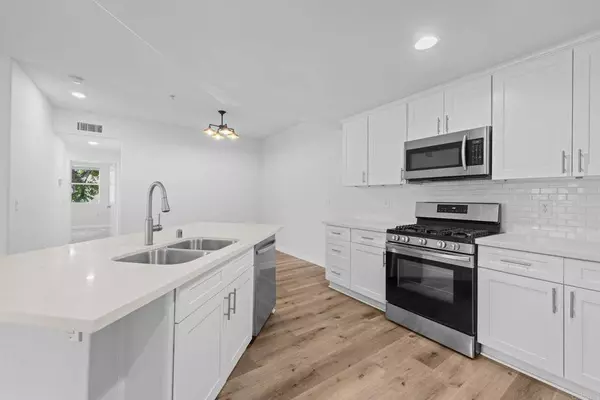 31231 Taylor LN, Temecula, CA 92592