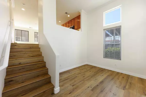 3718 Mykonos LN #158, San Diego, CA 92130