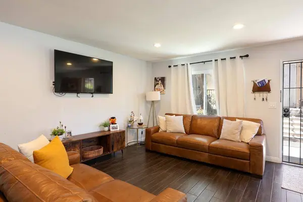 6876 Parkside ave, San Diego, CA 92139