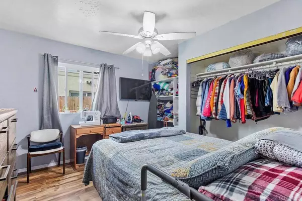 23 27 Alberta CT, San Diego, CA 91950