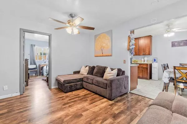 23 27 Alberta CT, San Diego, CA 91950