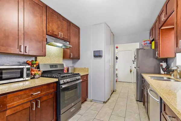 23 27 Alberta CT, San Diego, CA 91950