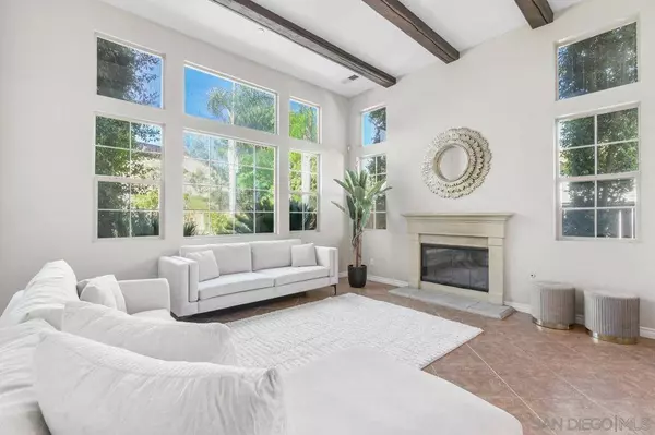 2957 Ranch Gate Rd, Chula Vista, CA 91914