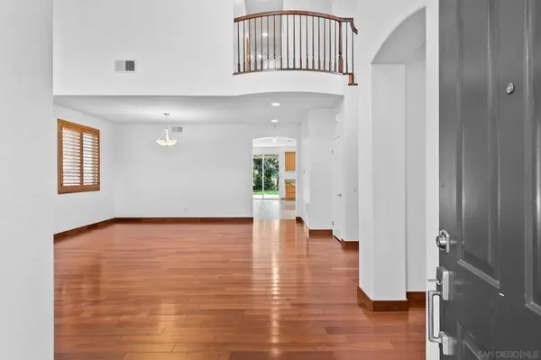 972 Merced River Rd, Chula Vista, CA 91913