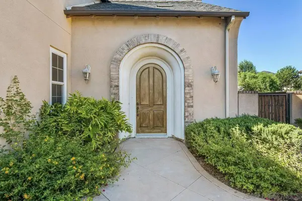 2957 Ranch Gate Rd, Chula Vista, CA 91914