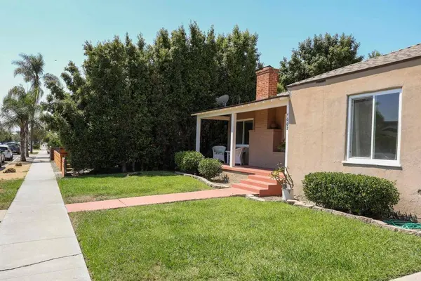 4662 4664 Bancroft, San Diego, CA 92116
