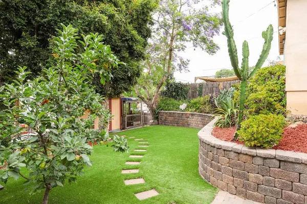 3716 35th, San Diego, CA 92104