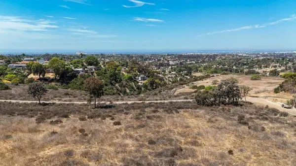 Randy LN, Bonita, CA 91902