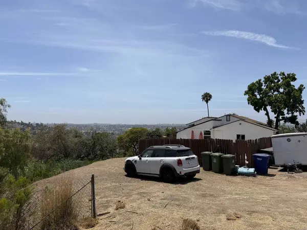 2610 Helix, Spring Valley, CA 91977