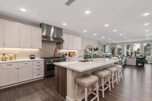 800 Grand AVE #105, Carlsbad, CA 92008