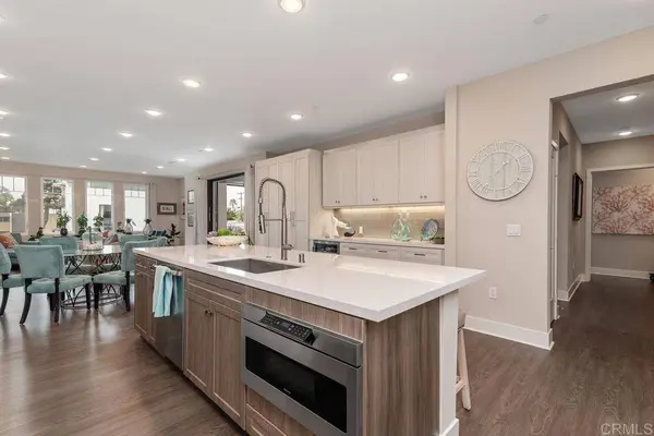 800 Grand AVE #105, Carlsbad, CA 92008