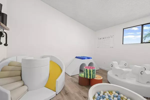 3375 Lockwood DR, San Diego, CA 92123