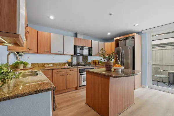 4057 1st AVE #107, San Diego, CA 92103