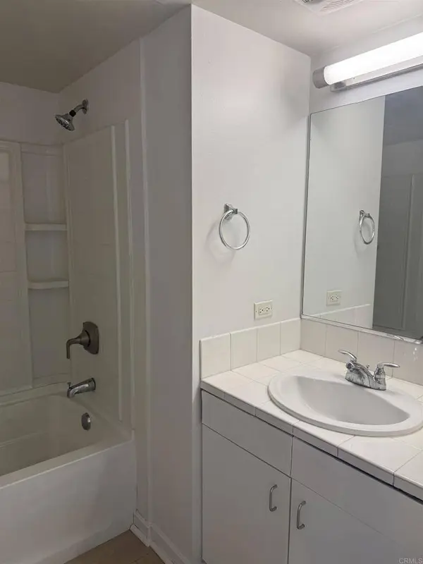 550 15th #403, San Diego, CA 92101